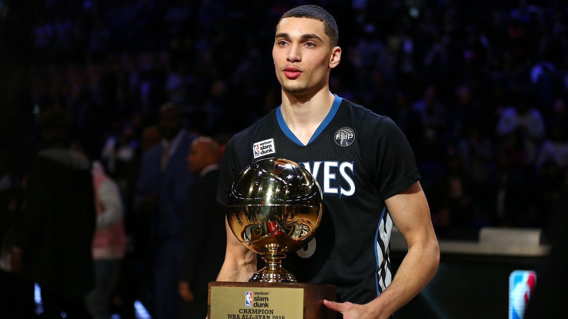 爱游戏体育APP下载-逆风翻盘：这些比赛让人血脉喷张，2021逆风翻盘的话